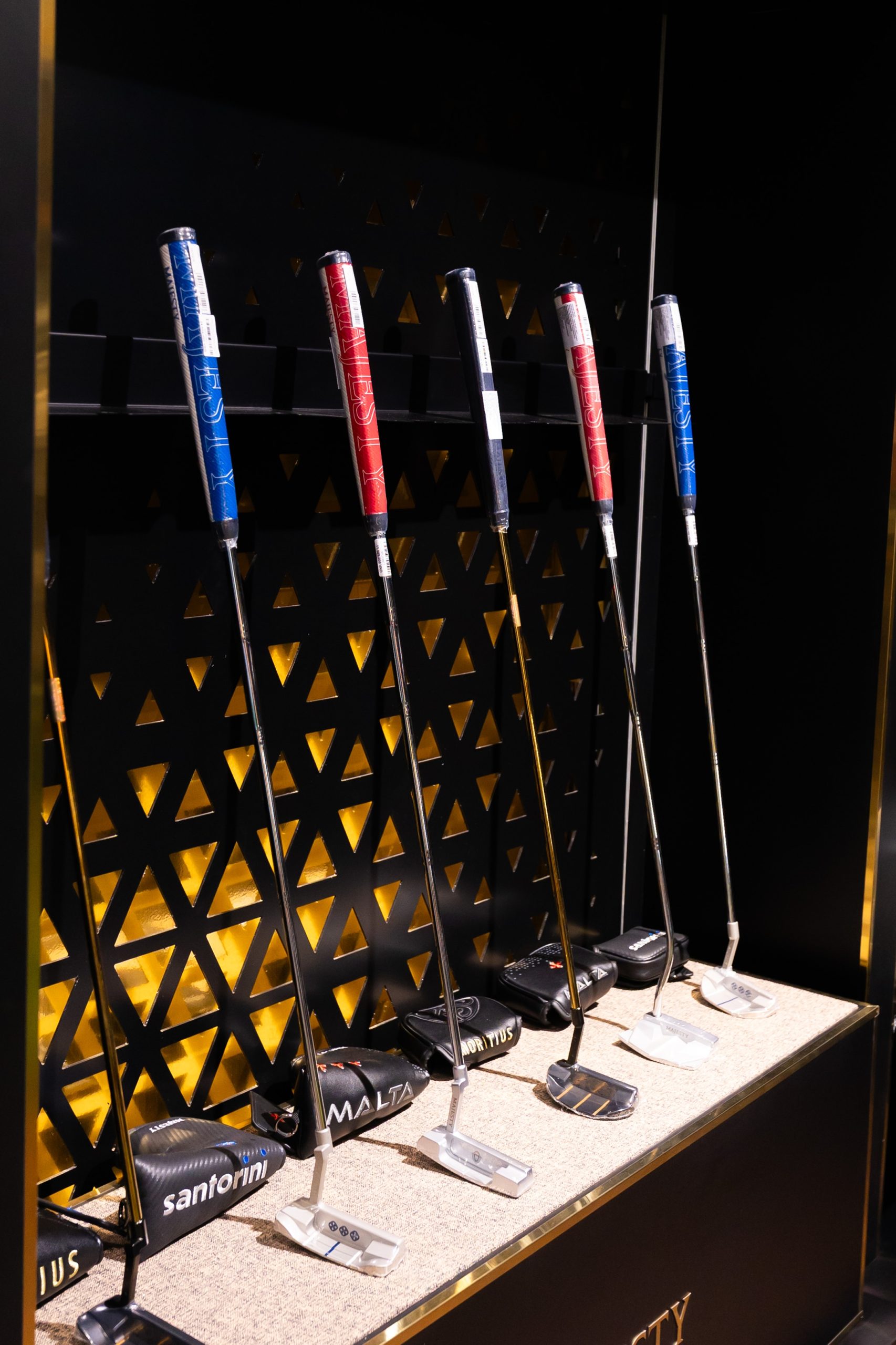 Bộ sưu tập putter Majesty tại showroom
