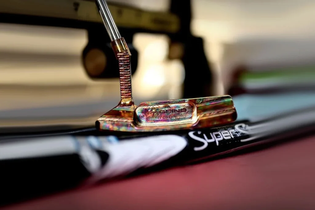 Putter Itobori Tuned Neck