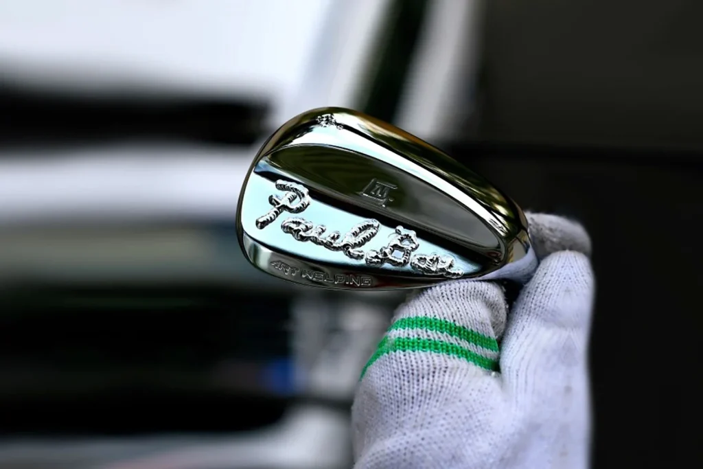 Wedge Itobori Art Welding